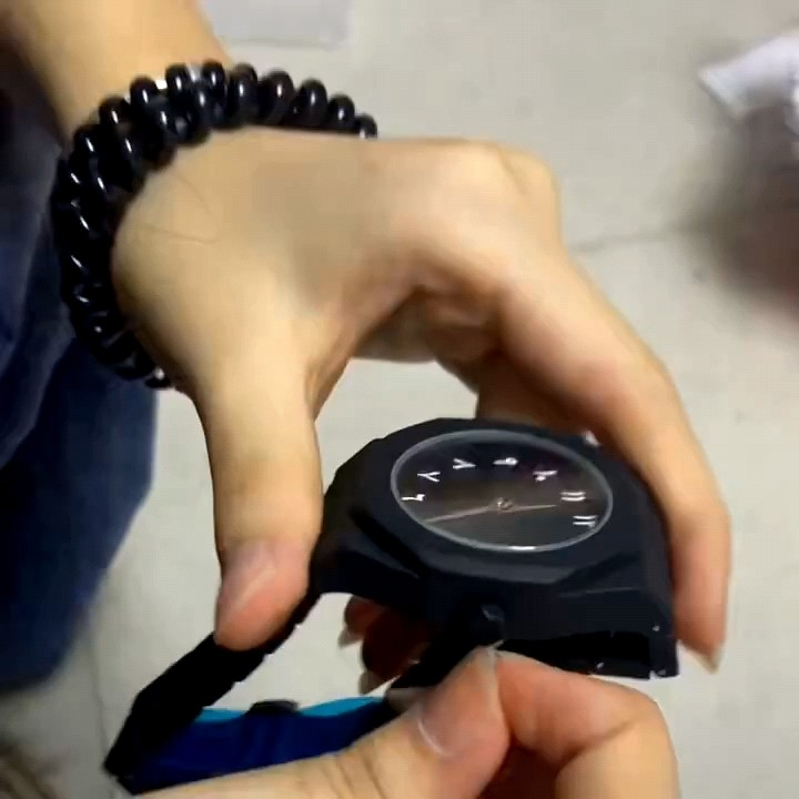 Black Arabic Aura Watch