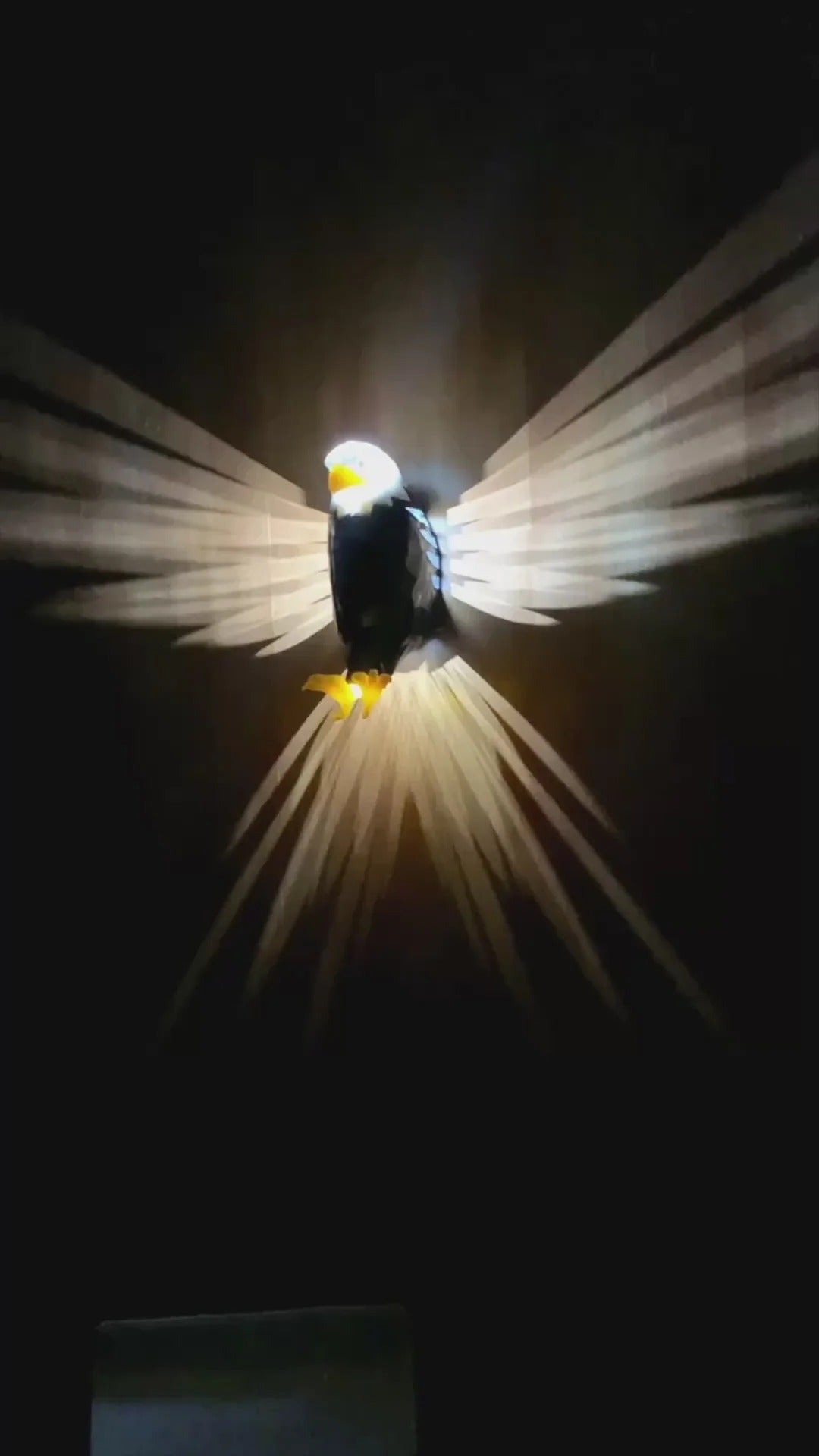 Eagle Wall Lamp