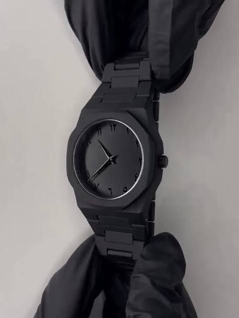 Black Arabic Aura Watch